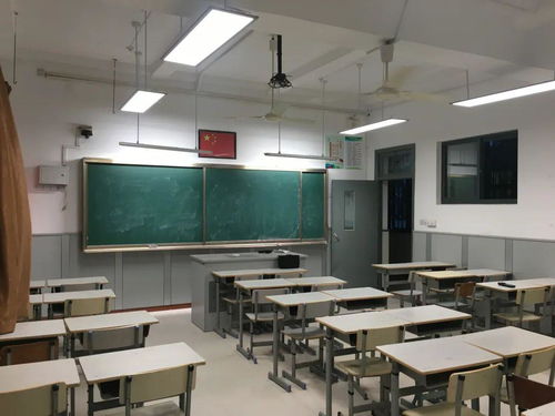 助力绿色校园 LED黑板灯技术推广与节能减排实践